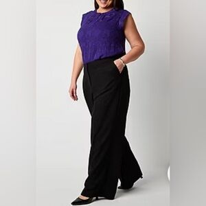 Bold Elements High Rise Cut to Curve Plus Size 18 Short Trouser Pants